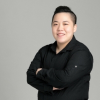 Yu-Yin, Leslie Shih